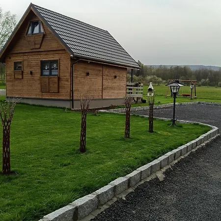 Domki Skitnica Casa vacanze Mirsk