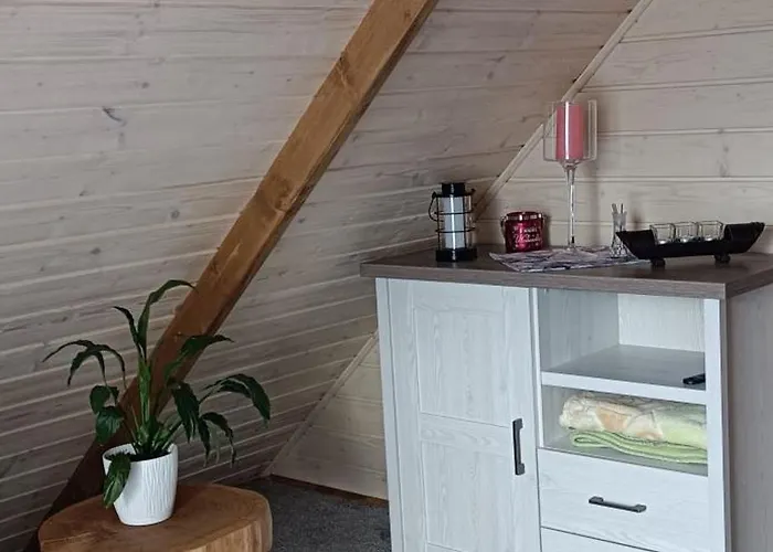 Domki Skitnica * Mirsk